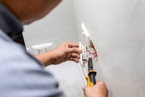 Best Electrical Outlet Repair  in Seneca Knolls, NY